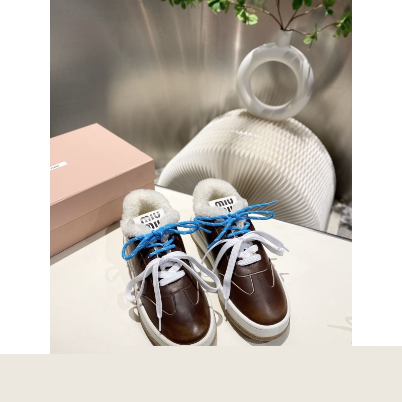 Miu Miu Casual Shoes